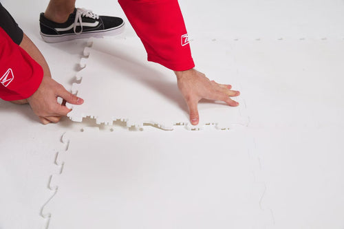 SYNTHETIC ICE TILE 10 PACK (21.5 SQ.FT)